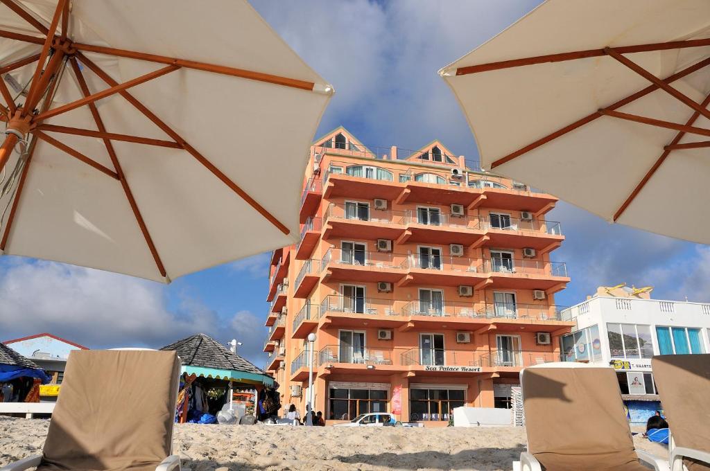 Sea Palace Resort