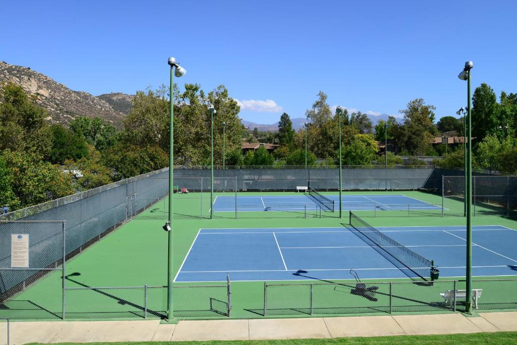 Riviera Oaks Resort & Racquet Club By Diamond Resorts Riviera Oaks Resort & Racquet Club by Diamond Resorts - American
